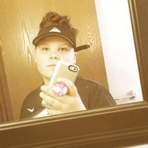 Meet your Posher, Dominic